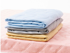 Ưu – nhược điểm của chăn lạnh làm mát được yêu thích nhất hiện nay