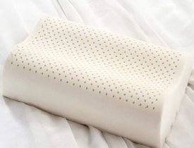 Cách phân biệt gối cao su thiên nhiên thật – giả