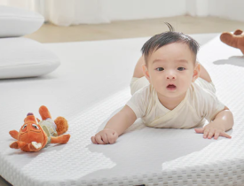 Nệm cao su hay nệm foam thích hợp hơn cho trẻ em?