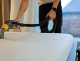 Hướng dẫn vệ sinh nệm cao su thiên nhiên Thắng Lợi tại nhà 