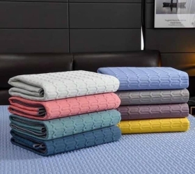 Chiếu điều hoà cao su làm mát – vị cứu tinh cho mùa hè oi bức 