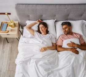 2 người nằm thì nên chọn nệm kích thước bao nhiêu?